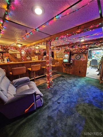 5791 Elmhurst Road, Hamburg, NY 14085