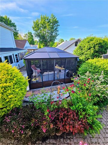 5791 Elmhurst Road, Hamburg, NY 14085