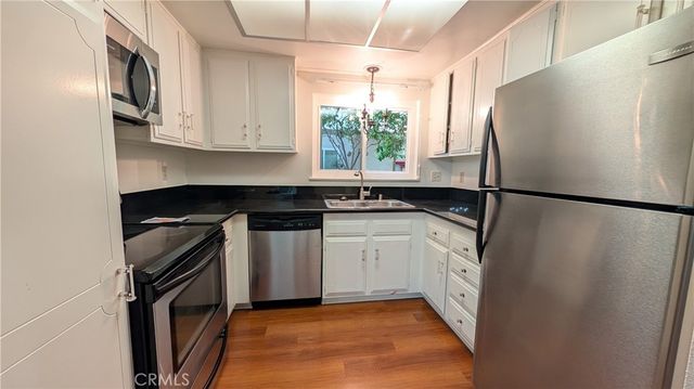 2385 Via Mariposa W 1F, Laguna Woods, CA 92637