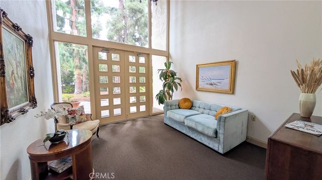 2385 Via Mariposa W 1F, Laguna Woods, CA 92637