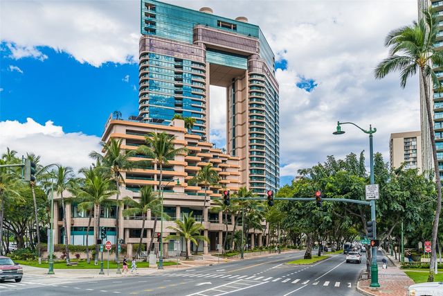 1888 Kalakaua Avenue 2005, Honolulu, HI 96815
