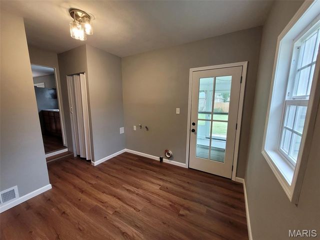 11 Oak Drive, Caseyville, IL 62232