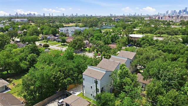 5024 Winnetka Street D, Houston, TX 77021