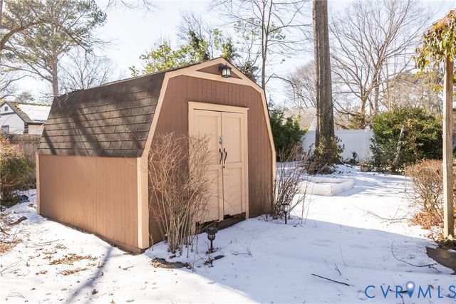 10423 Crumpets Ln, North Chesterfield, VA 23235