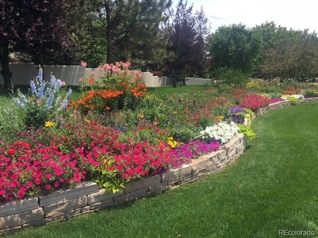 85 Silver Fox Dr, Greenwood Village, CO 80121