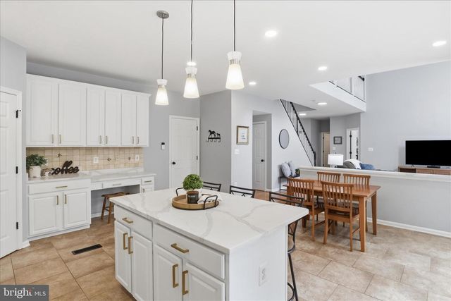 8571 ROTHBURY DR, Bristow, VA 20136