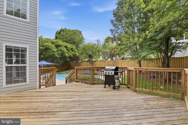 8571 ROTHBURY DR, Bristow, VA 20136