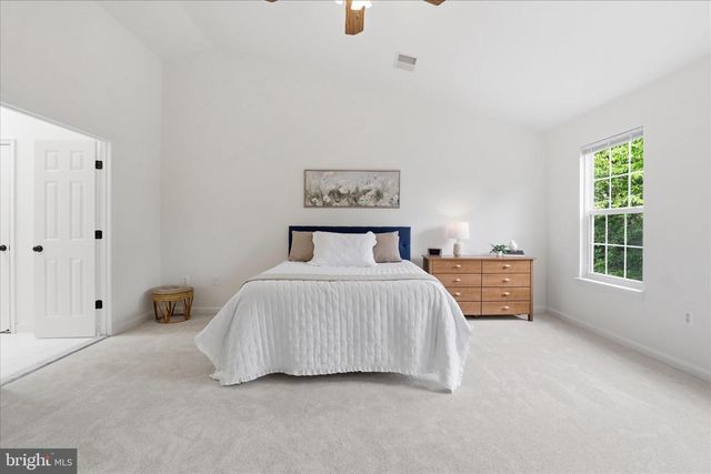8571 ROTHBURY DR, Bristow, VA 20136