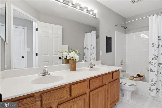 8571 ROTHBURY DR, Bristow, VA 20136