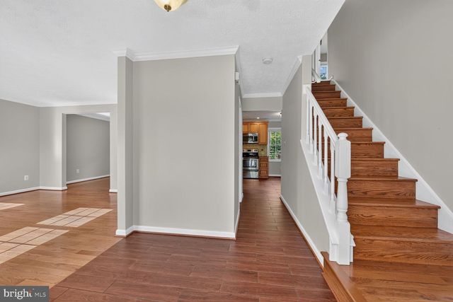 128 BRIARWOOD CT, Sterling, VA 20164