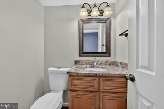 128 BRIARWOOD CT, Sterling, VA 20164