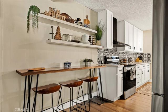 30789 All View, Running Springs, CA 92382