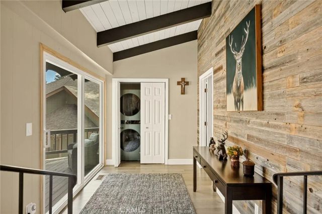 30789 All View, Running Springs, CA 92382