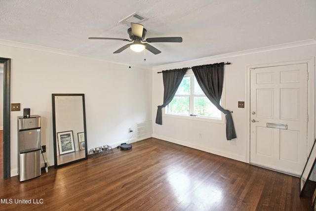 1611 Kent Avenue, Jackson, MS 39211