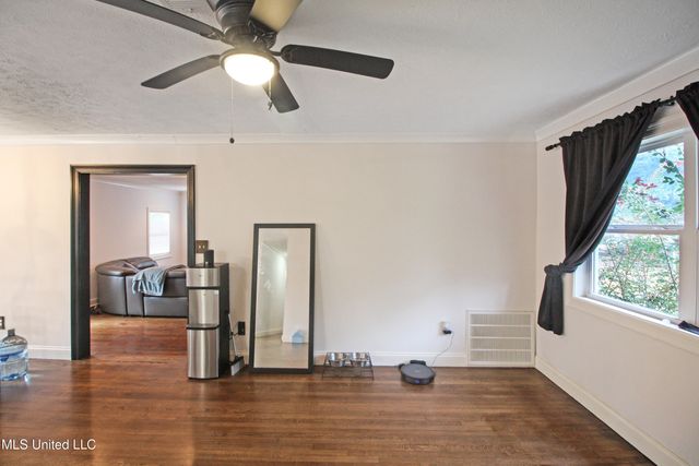 1611 Kent Avenue, Jackson, MS 39211