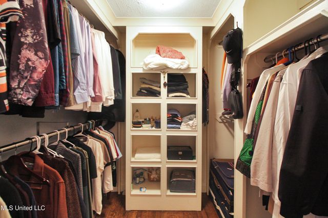 1611 Kent Avenue, Jackson, MS 39211