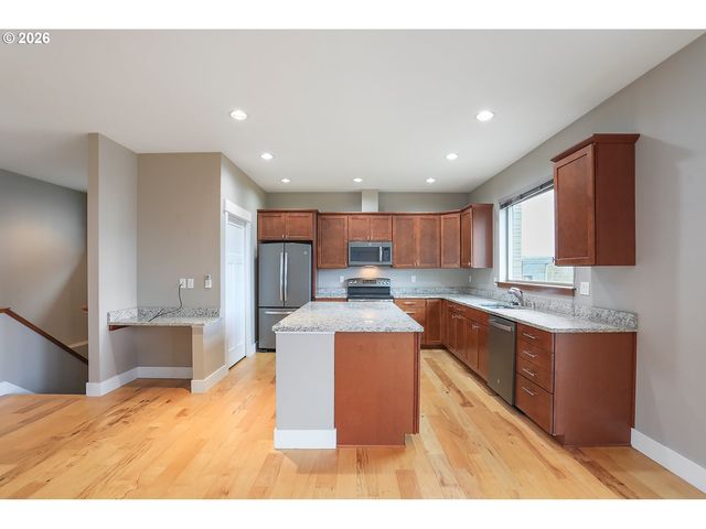 118 INGRAM Pl, White Salmon, WA 98672