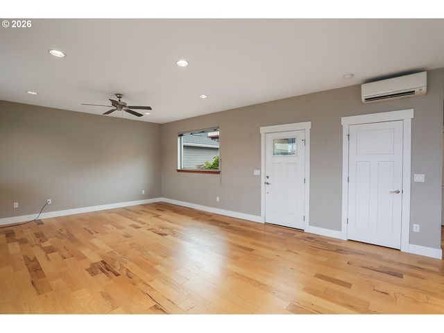 118 INGRAM Pl, White Salmon, WA 98672