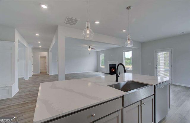 111 Felicity Pike, Locust Grove, GA 30248