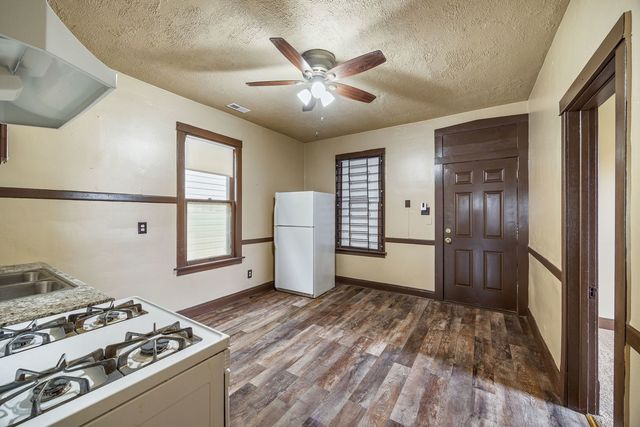 3017 E 83rd Street, Chicago, IL 60617