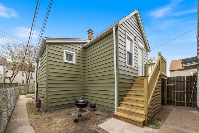3017 E 83rd Street, Chicago, IL 60617