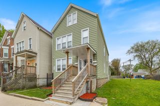 3017 E 83rd Street, Chicago, IL 60617