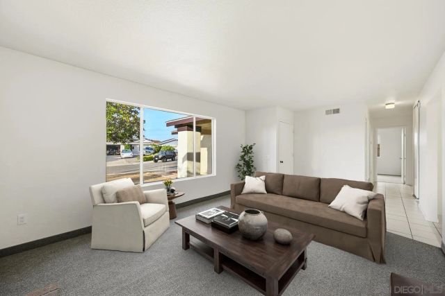 7969 Landon Pl, San Diego, CA 92126