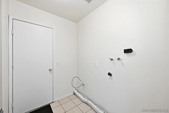 7969 Landon Pl, San Diego, CA 92126