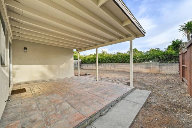 7969 Landon Pl, San Diego, CA 92126