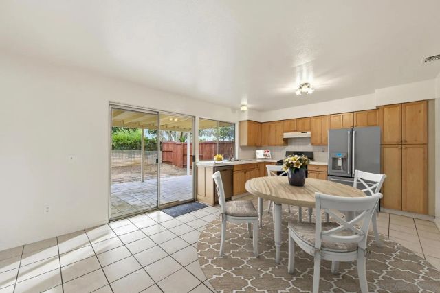 7969 Landon Pl, San Diego, CA 92126