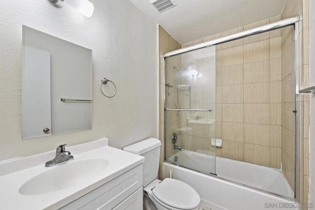 7969 Landon Pl, San Diego, CA 92126