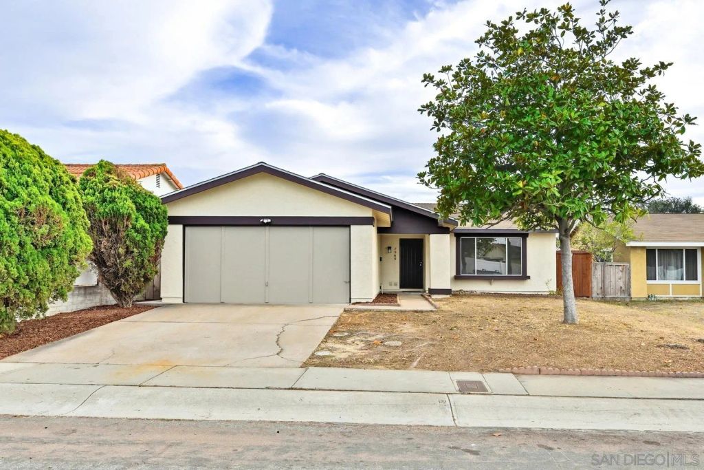 7969 Landon Pl, San Diego, CA 92126