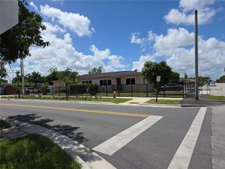 1680 E 5th Ave 1690, Hialeah, FL 33010