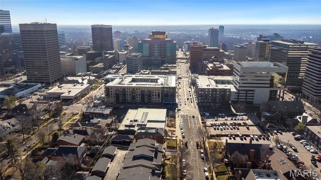 116 N Central Avenue 3S, Clayton, MO 63105