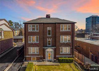 116 N Central Avenue 3S, Clayton, MO 63105