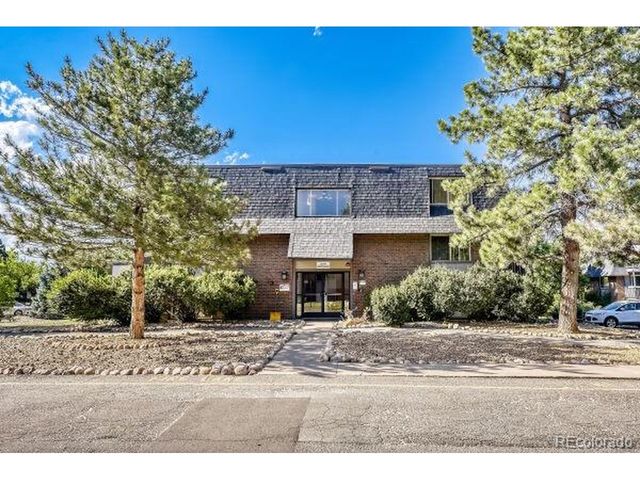 209 E Highline Cir 104, Centennial, CO 80122