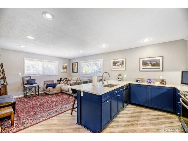 209 E Highline Cir 104, Centennial, CO 80122