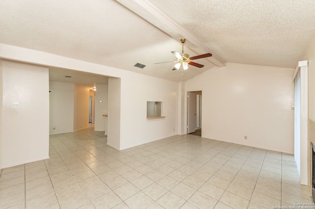 5111 Anacacho, San Antonio, TX 78217
