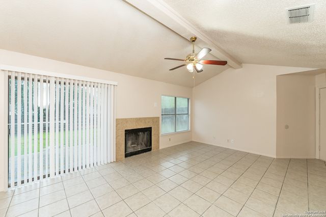 5111 Anacacho, San Antonio, TX 78217
