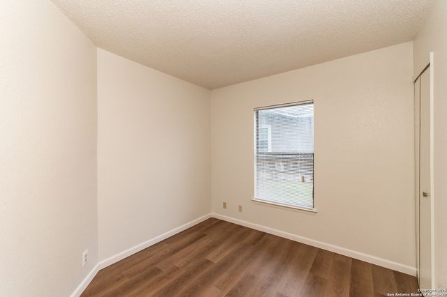 5111 Anacacho, San Antonio, TX 78217