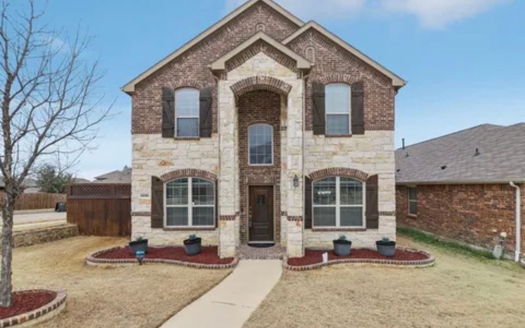 5836 Fir Tree Lane, Fort Worth, TX 76123