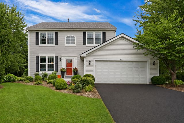 93 Old Farm Court, Lindenhurst, IL 60046