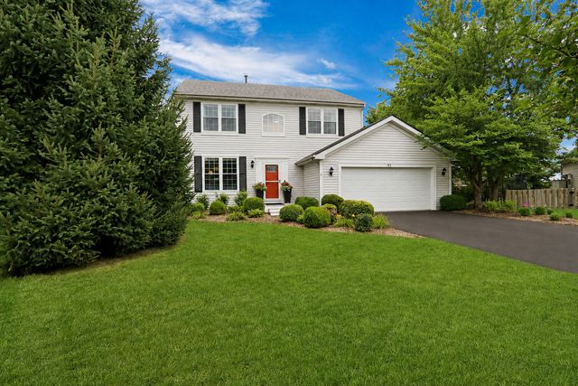 93 Old Farm Court, Lindenhurst, IL 60046