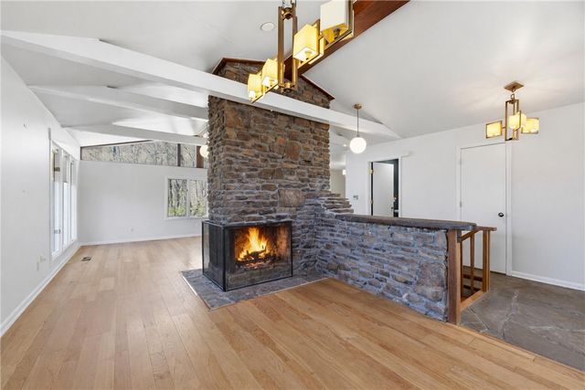 1710 E Hammond Street, Fayetteville, AR 72701