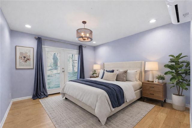 1710 E Hammond Street, Fayetteville, AR 72701