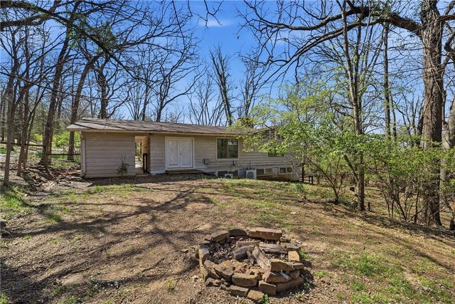 1710 E Hammond Street, Fayetteville, AR 72701