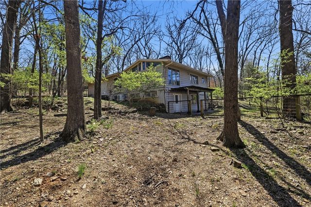 1710 E Hammond Street, Fayetteville, AR 72701