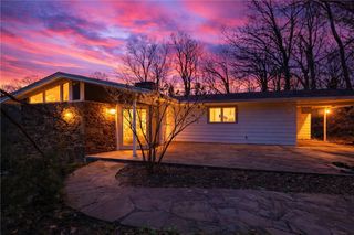 1710 E Hammond Street, Fayetteville, AR 72701