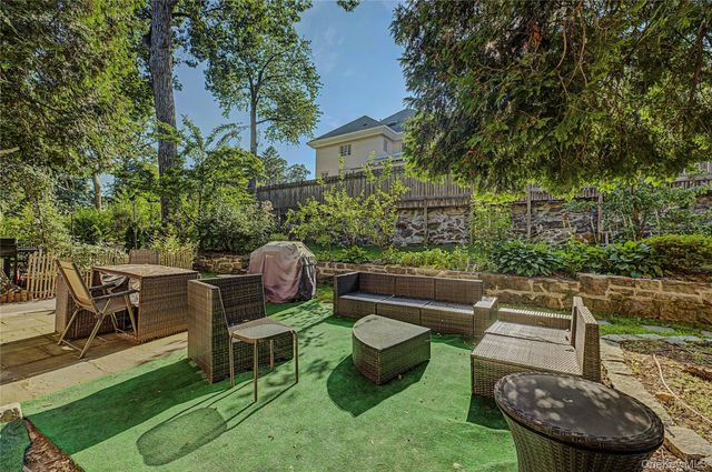 4971 Henry Hudson Parkway W 4971, Bronx, NY 10471