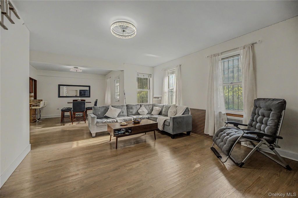 4971 Henry Hudson Parkway W 4971, Bronx, NY 10471 — photo 2